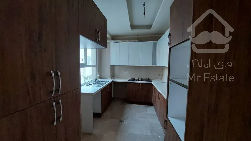 فروش 105 متری پاسداران