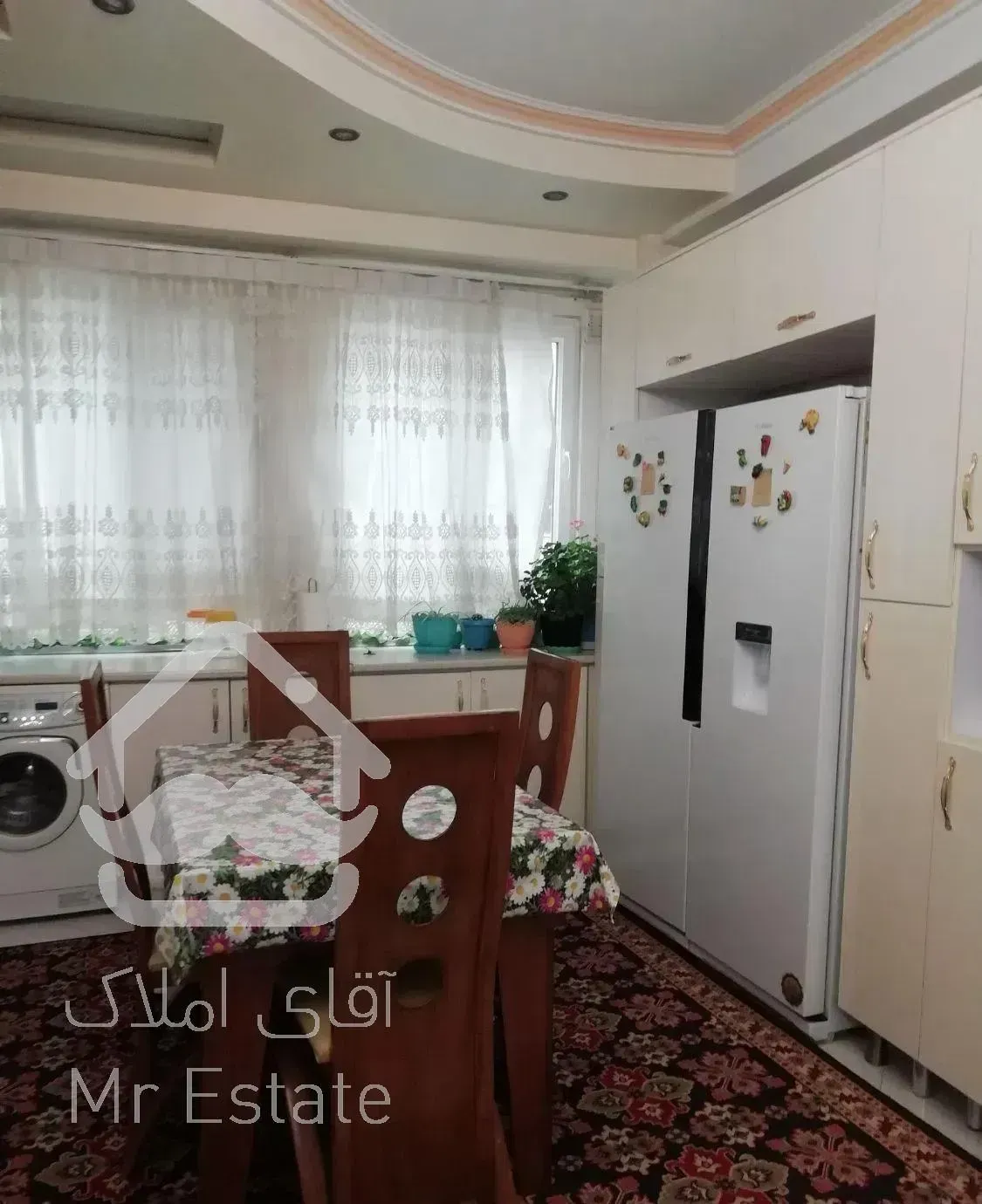 ۷۶متری فول امکانات۲خوابه فوق خوش نقشه تمیز( فرشید)