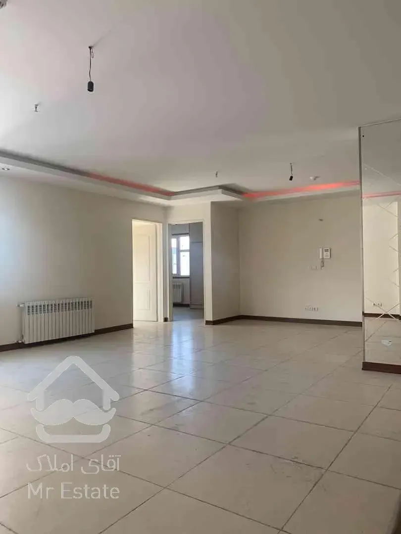 فروش آپارتمان ۱۰۴ متری دو خواب در صادقیه