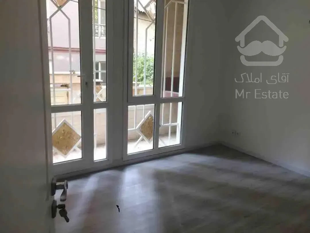 آپارتمان ۱۰۰ متری دروس احتشامیه