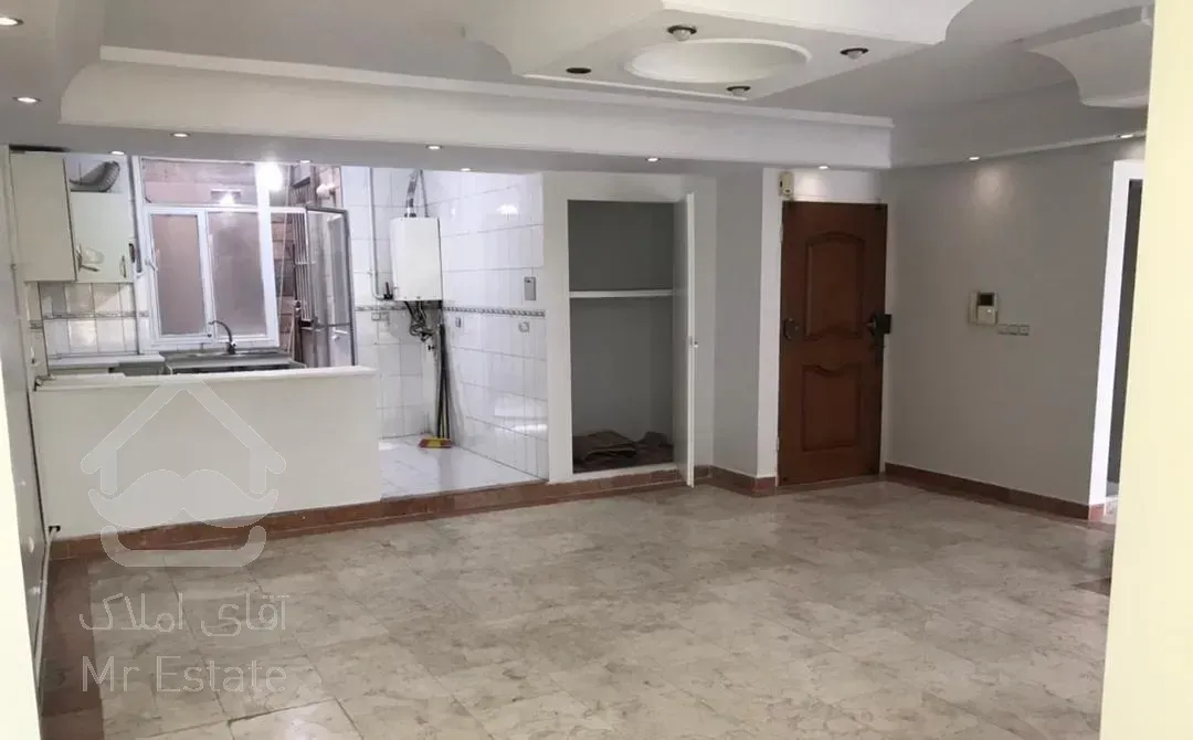 83 متر فردوس شرق، فلکه دوم صادقیه