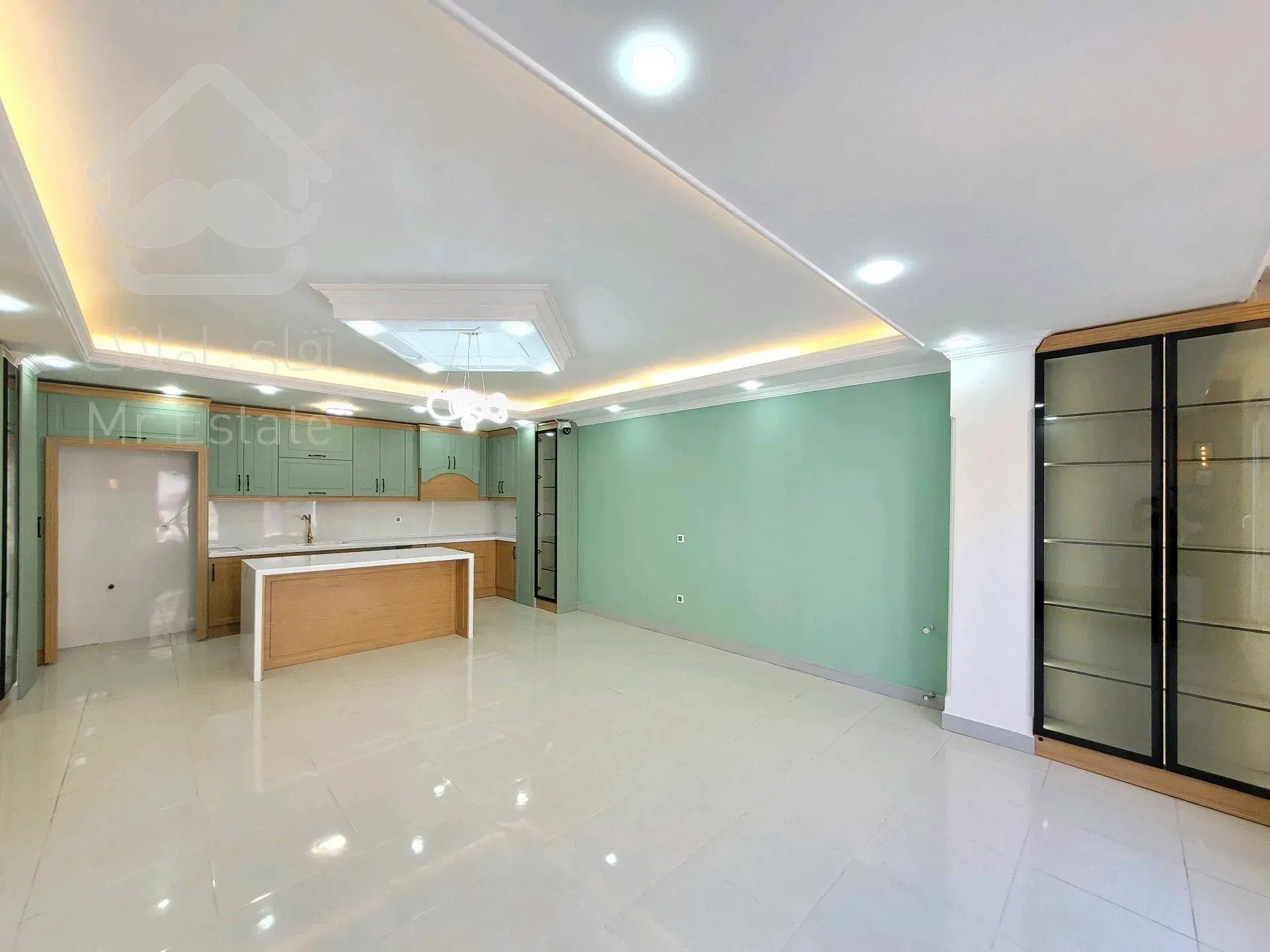 ۸۱متر/سند تک برگ/۲۰متر حیات خلوت/سرمایه گزاری