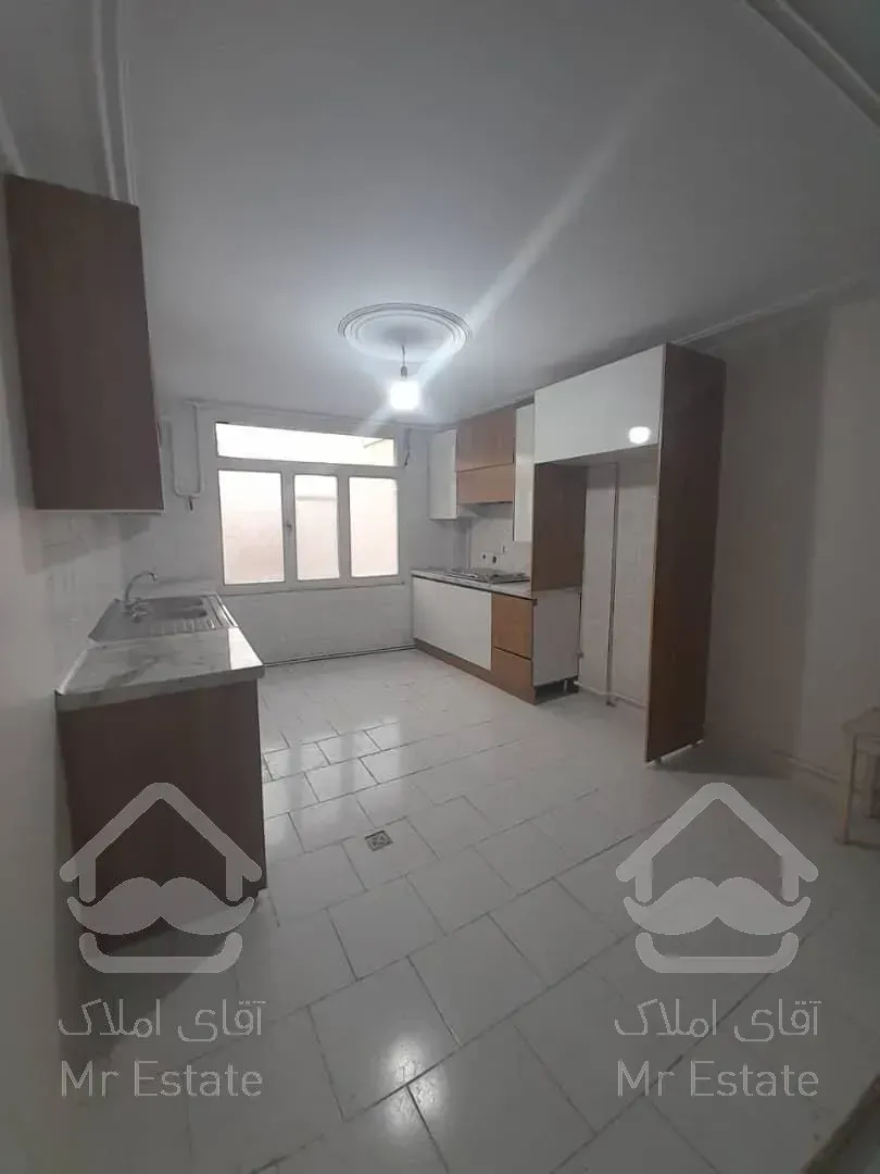 ۶۱ متر با امکانات