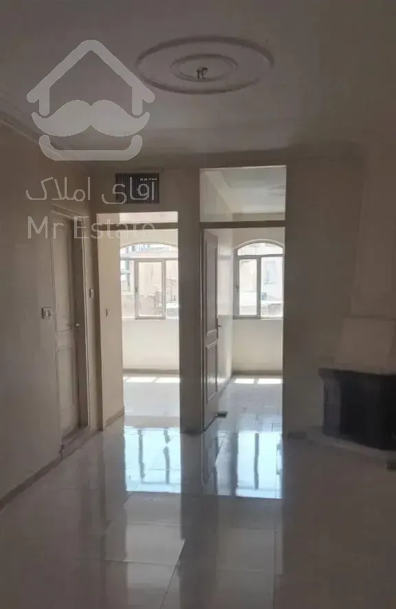 ۷۰ متر ۲ خوابه - تخلیه - نارمک