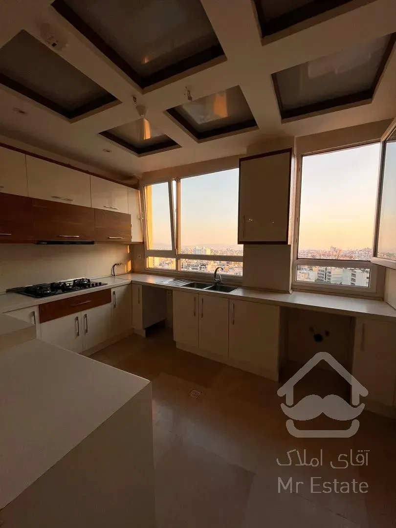 کامرانیه جنوبی ۹۵متر ۲خواب