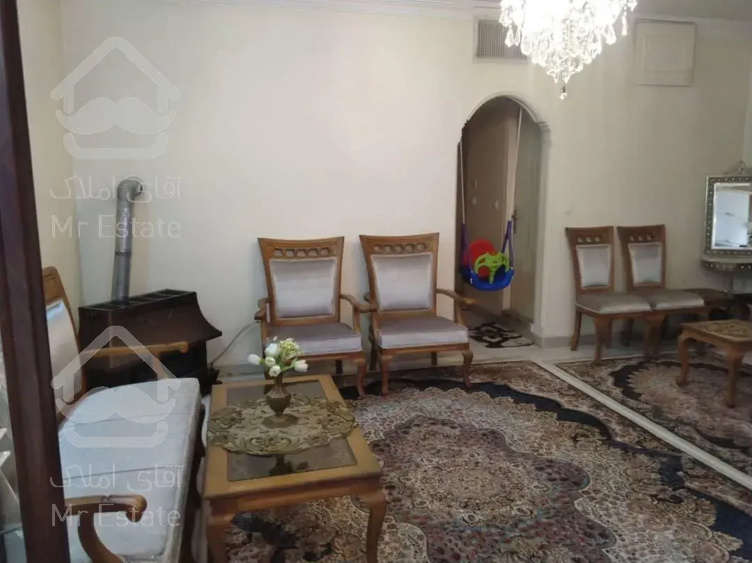 اپارتمان۶۱متری ۲ خواب،سال۸۰،امکلنات عالی، نورگیر عالی، قیمت مناسب