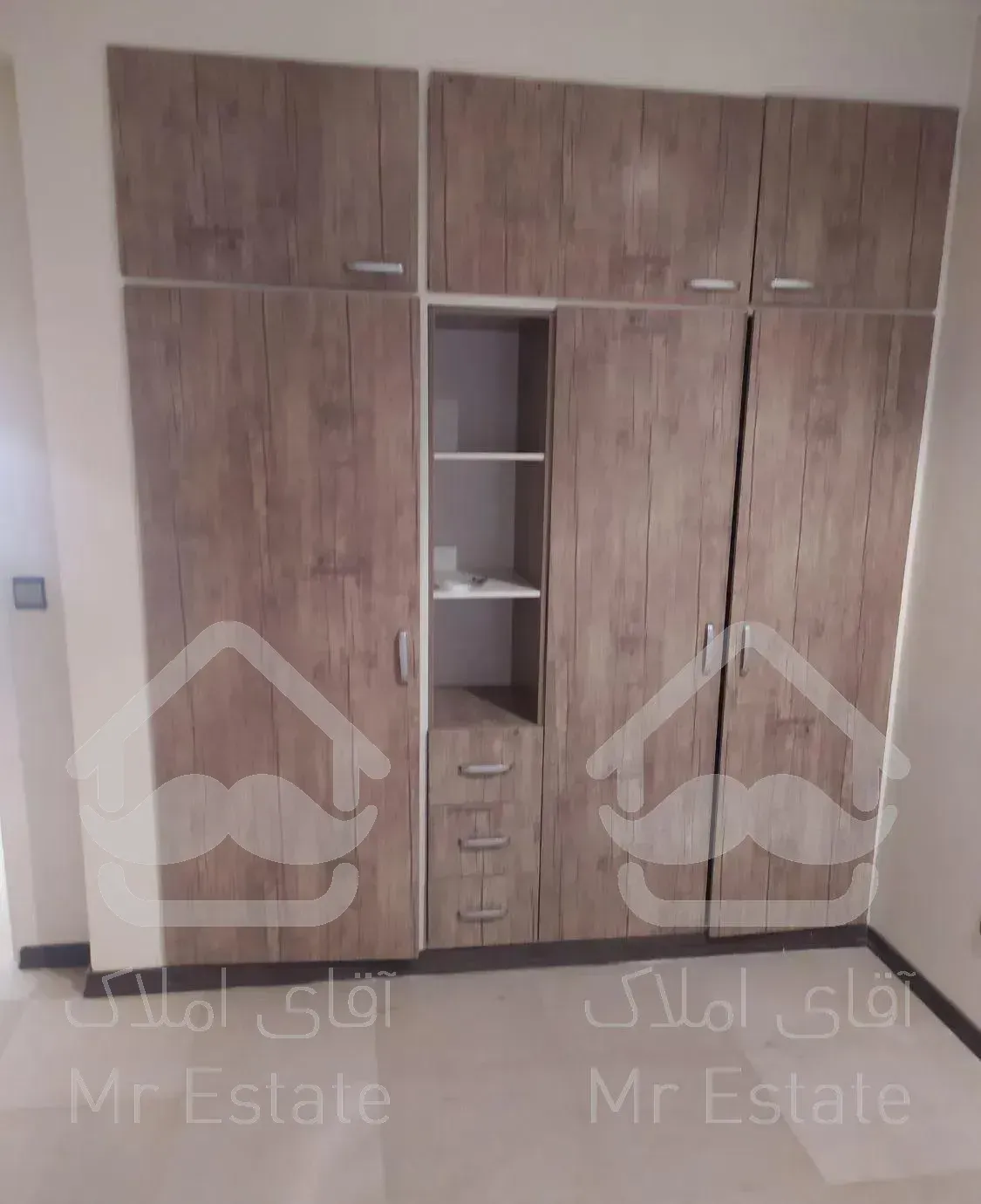 آپارتمان ۱۱۰ متری ۲ خواب سعادت آباد