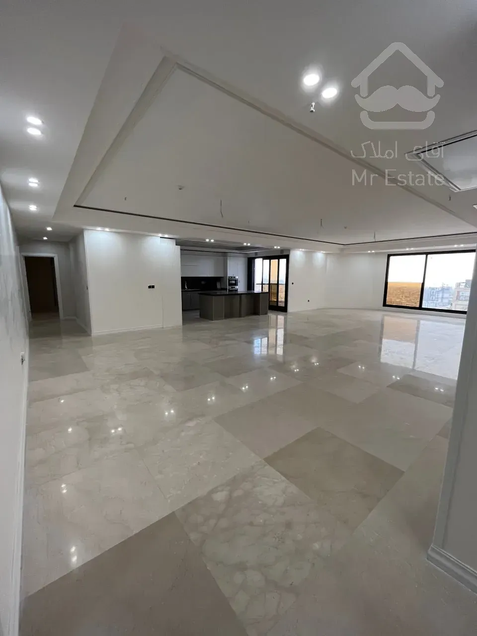 فروش واحد 235 متری رونیکا پالاس قیطریه