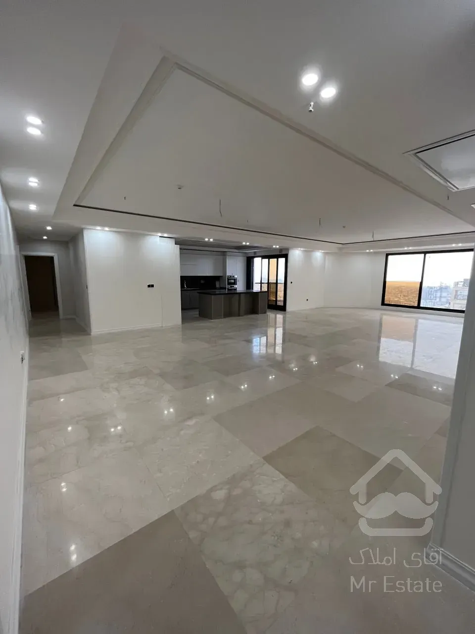 فروش واحد 215 متری رونیکا پالاس قیطریه