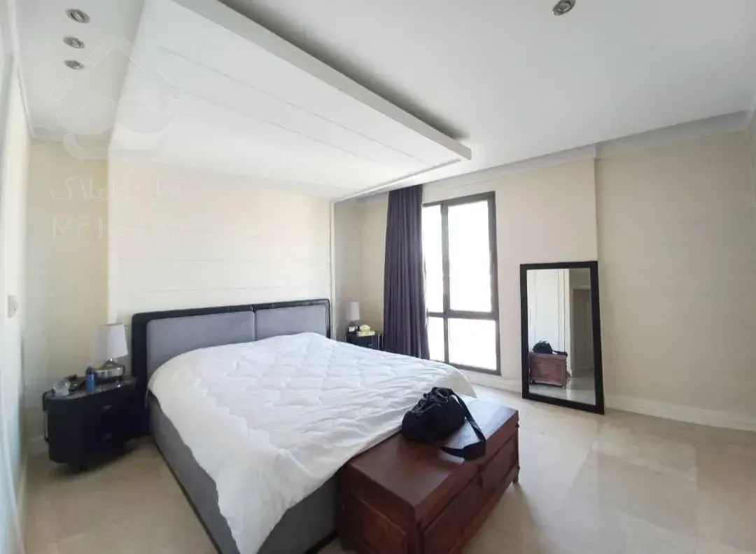 فروش اپارتمان 270 متری زعفرانیه