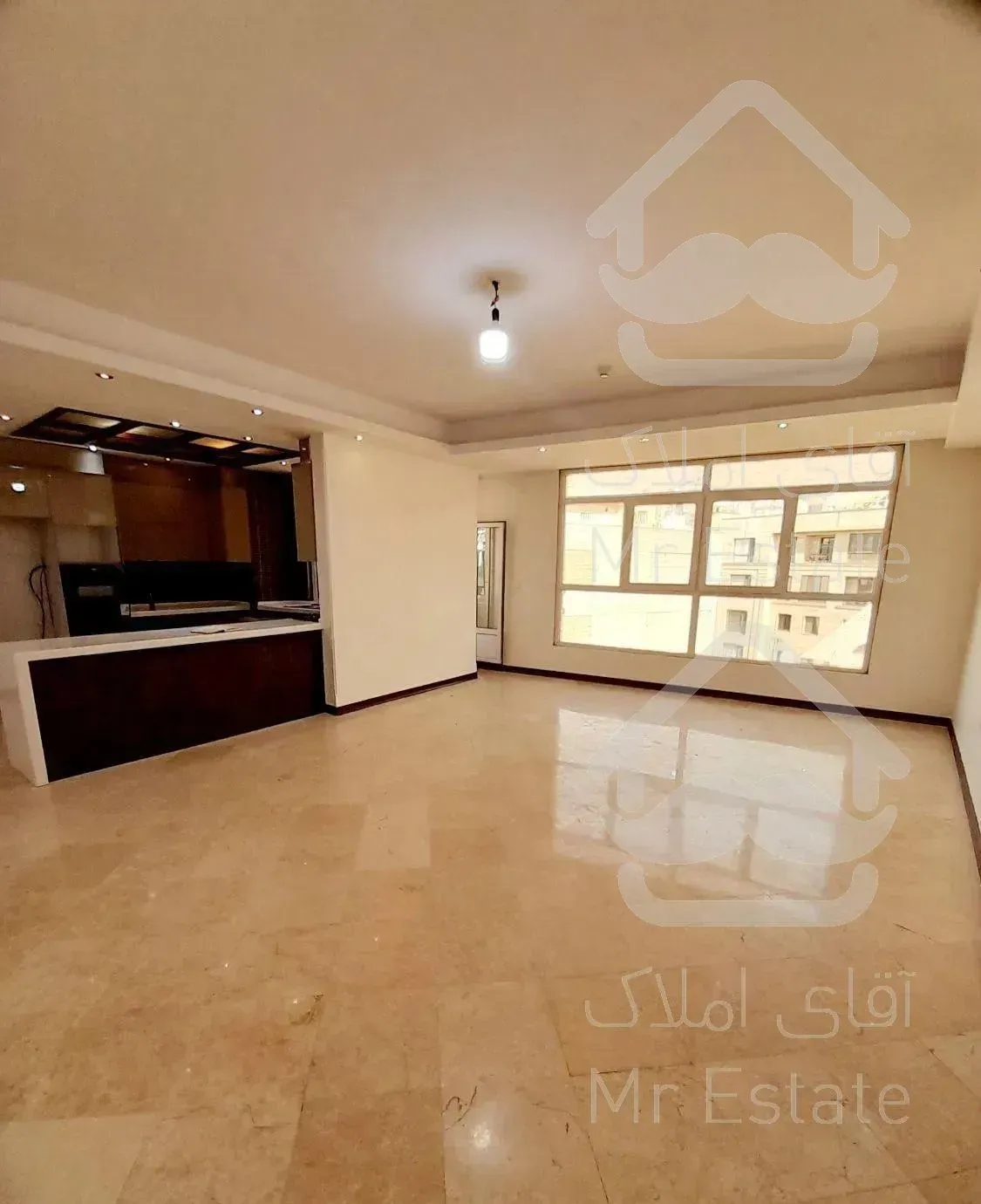 ۱۴۰ متر / حکمت/ خوش نقشه/کم سن /