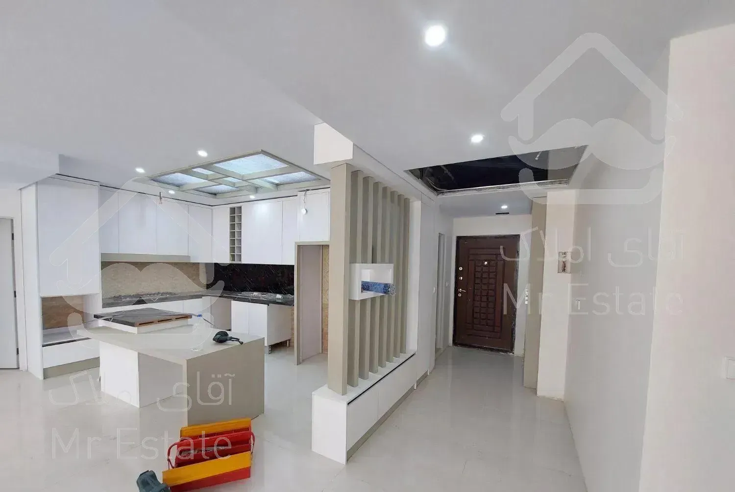 کلیدنخورده۱۶۰متر۳خواب بدون مشرف