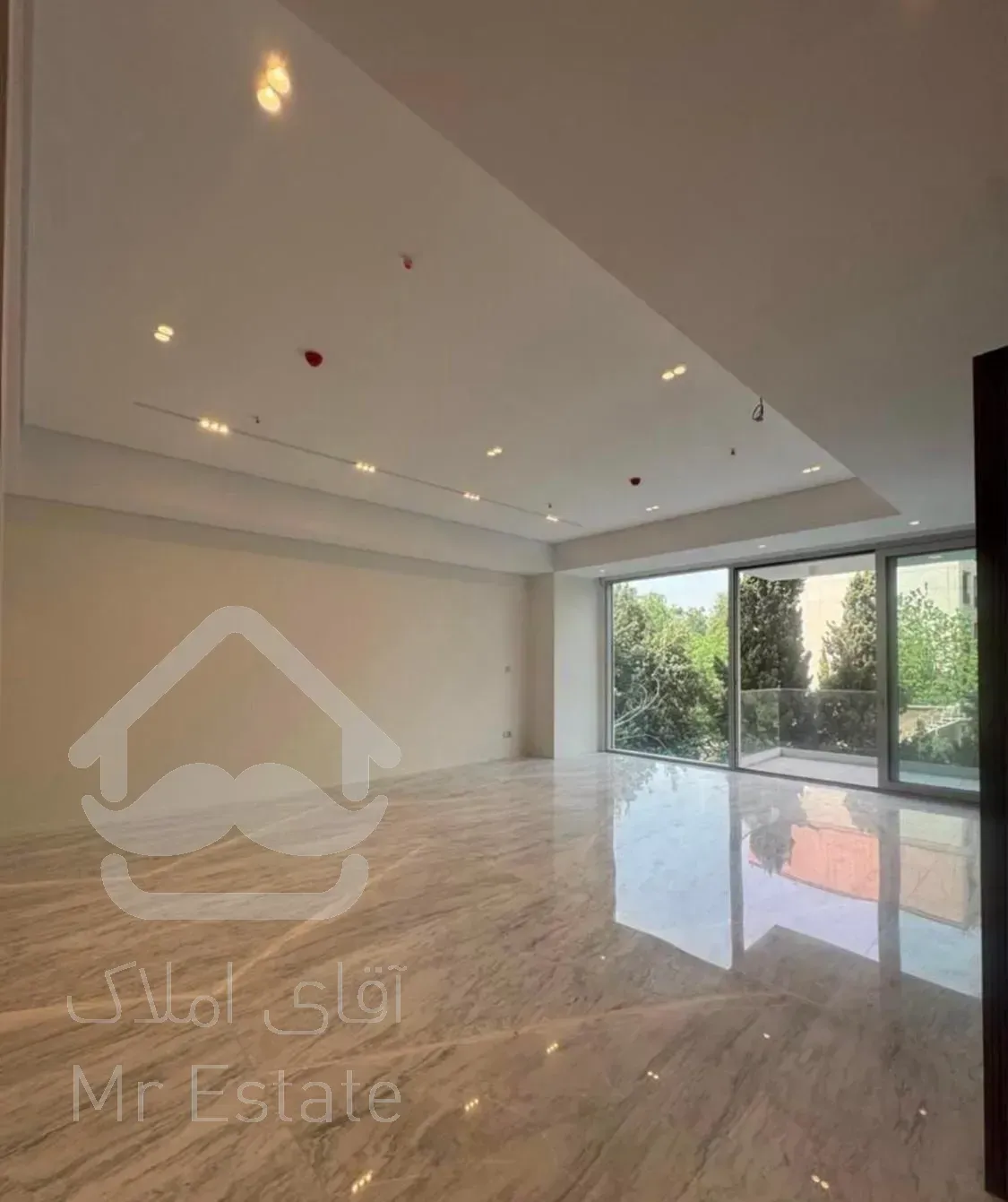 ۲۵۵متر در سازه خاص منطقه