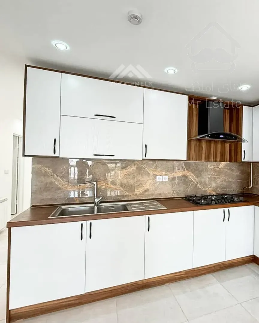 فروش آپارتمان ۹۸ متری خیابان ورزش