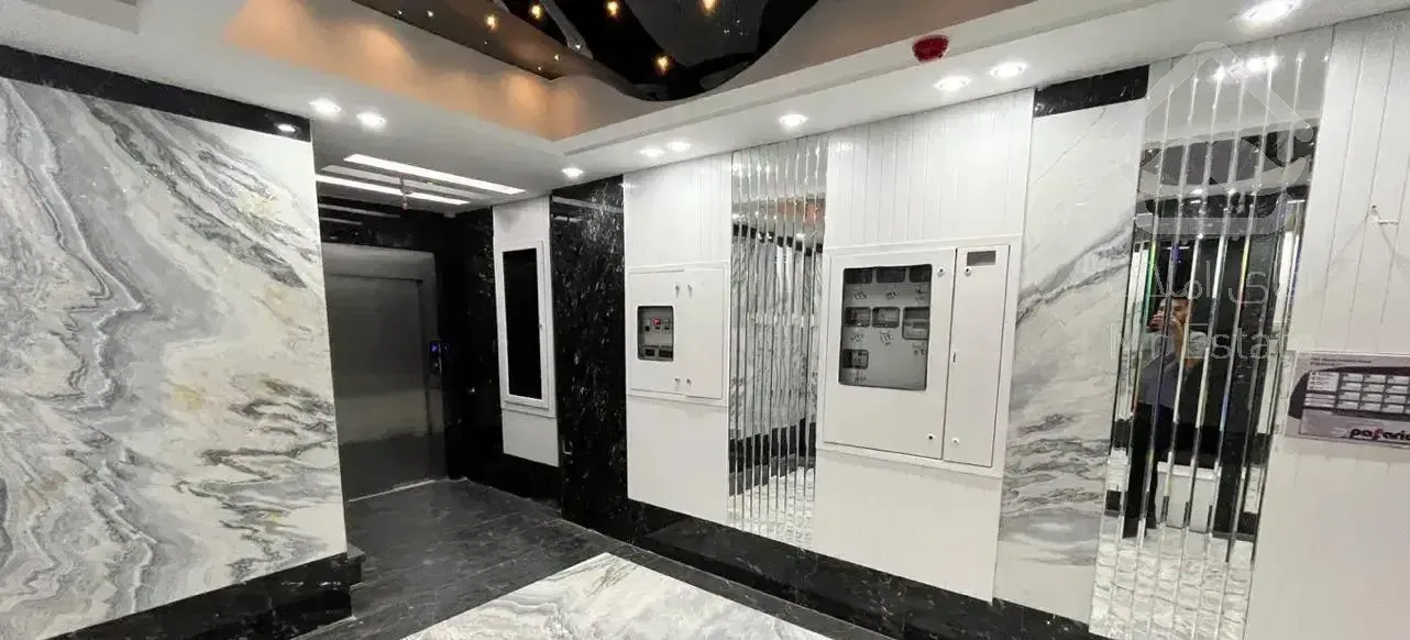 ««اپارتمان ۱۹۶ متری۳ خواب  خ لاهور»»