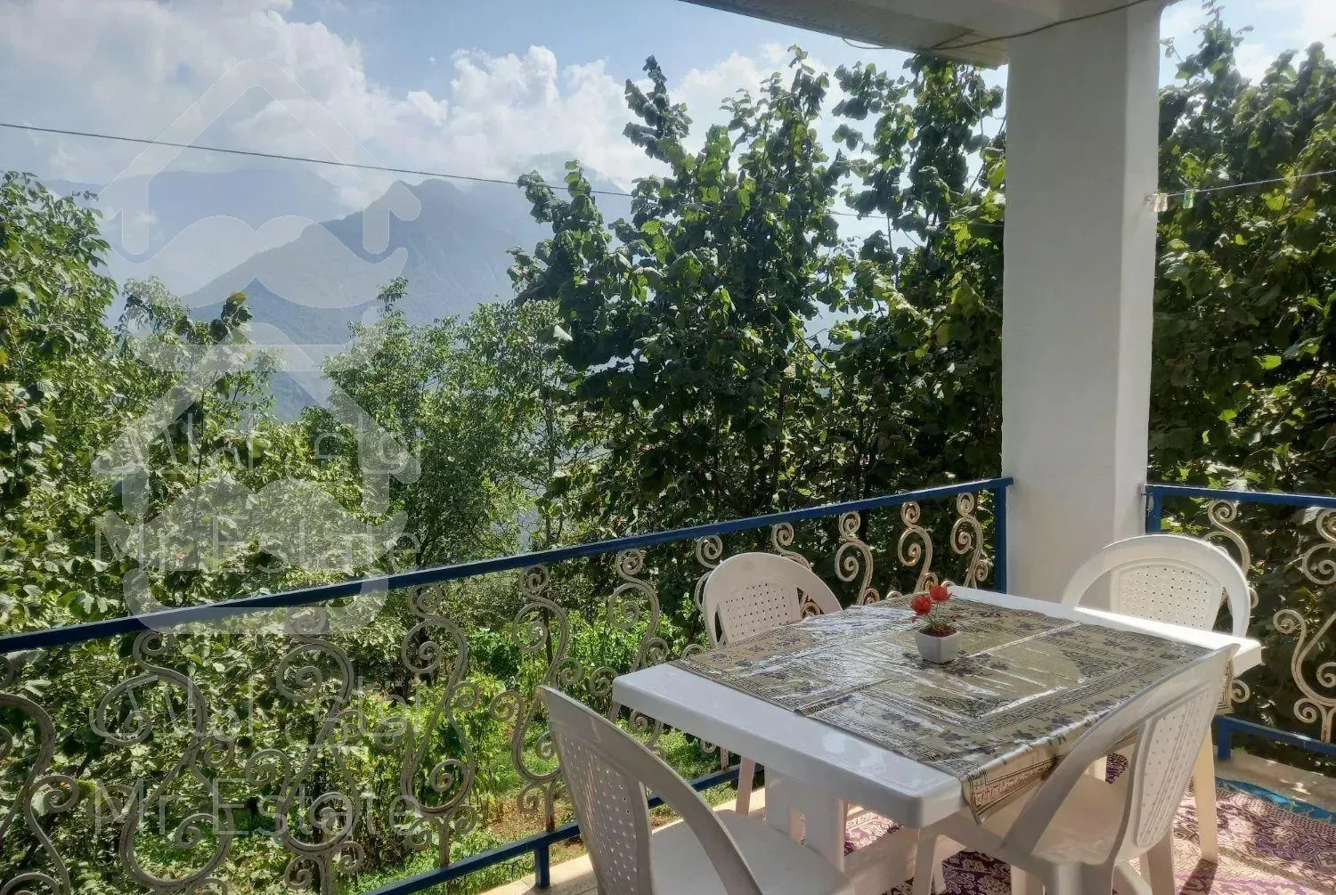 اجاره ویلا باغ در منطقه خنک دوهزار تنکابن شهسوار