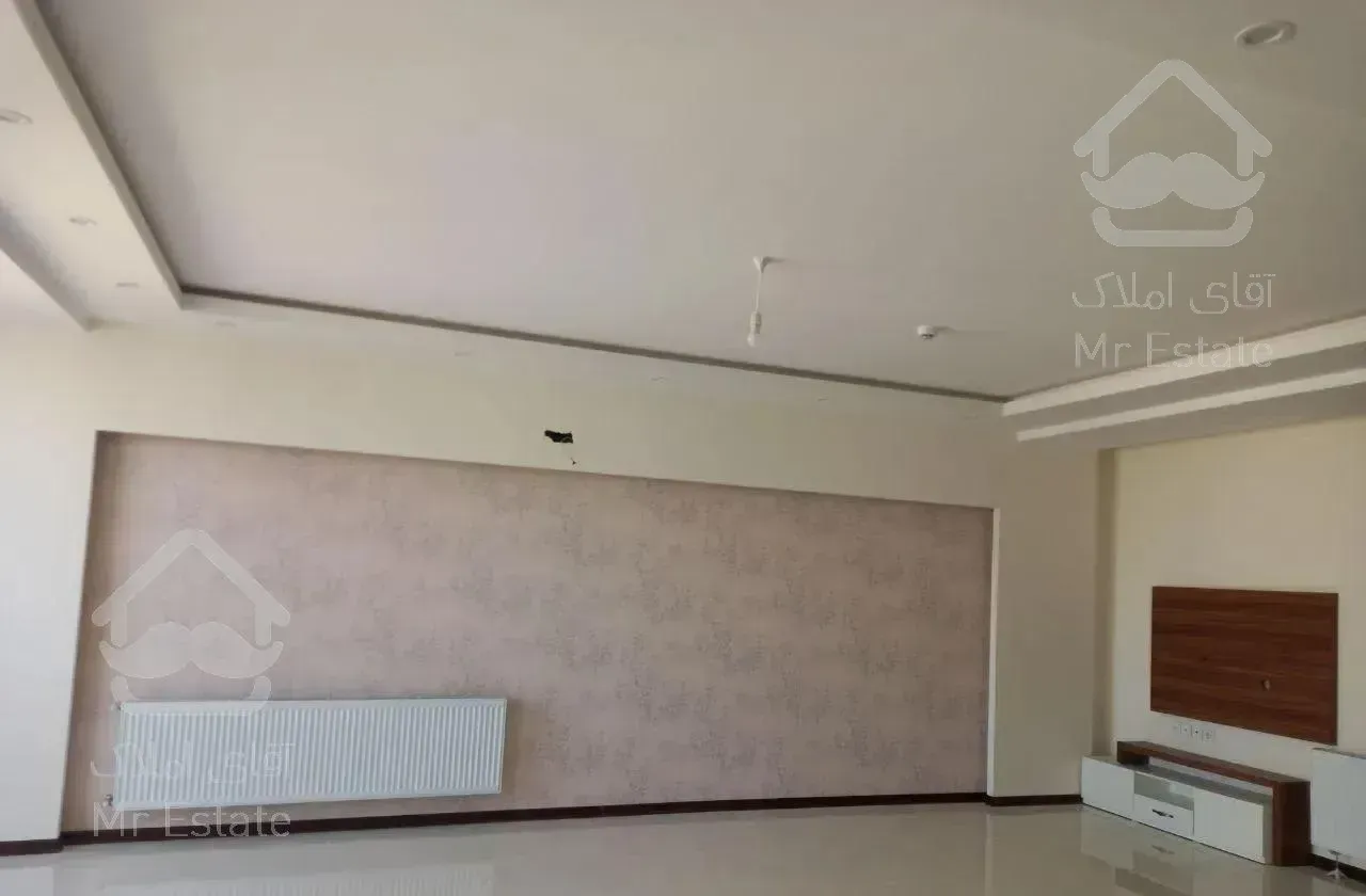 فروش آپارتمان نوساز(۱۲۰ متر)  خیابان هاشمی نژاد