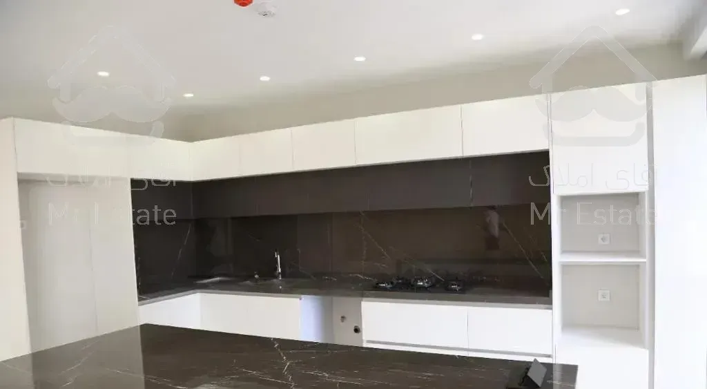 اوین برج  190 متر 3خواب تراس و ویو