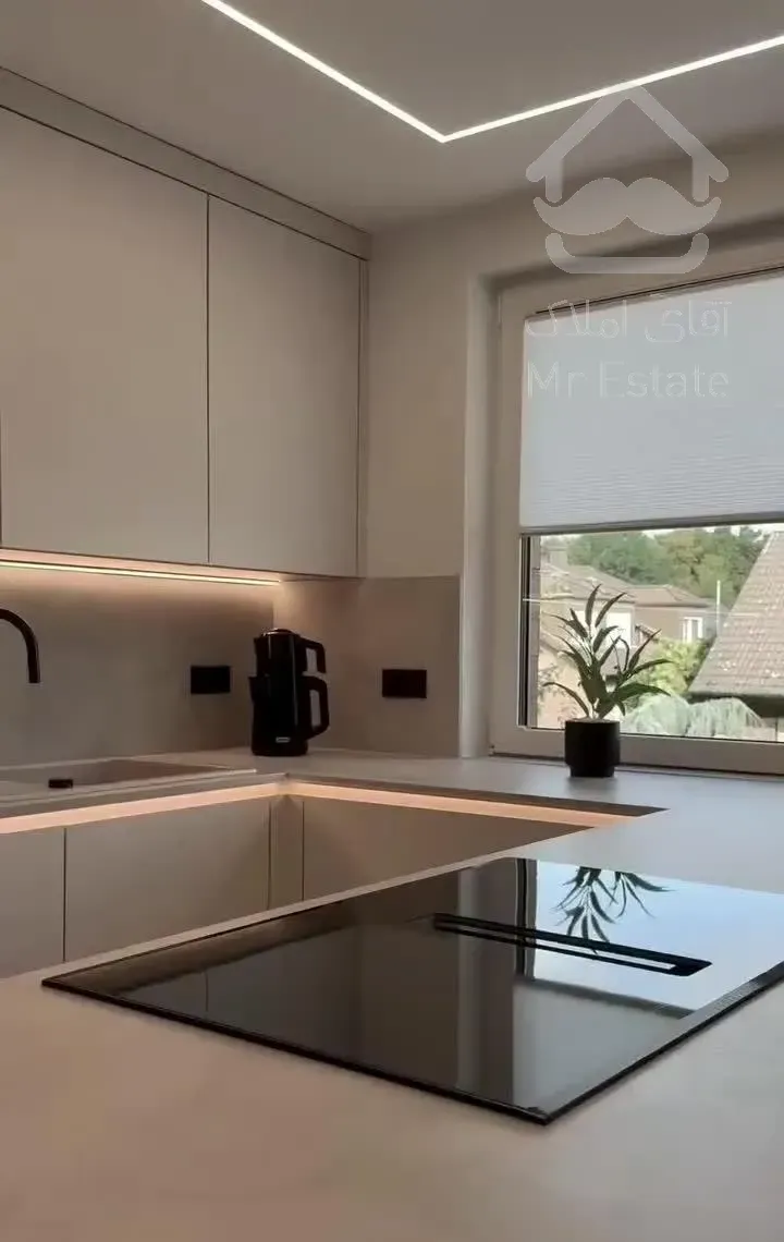 ۷۰ متری شیک رجایی(چند قدمی استخر)