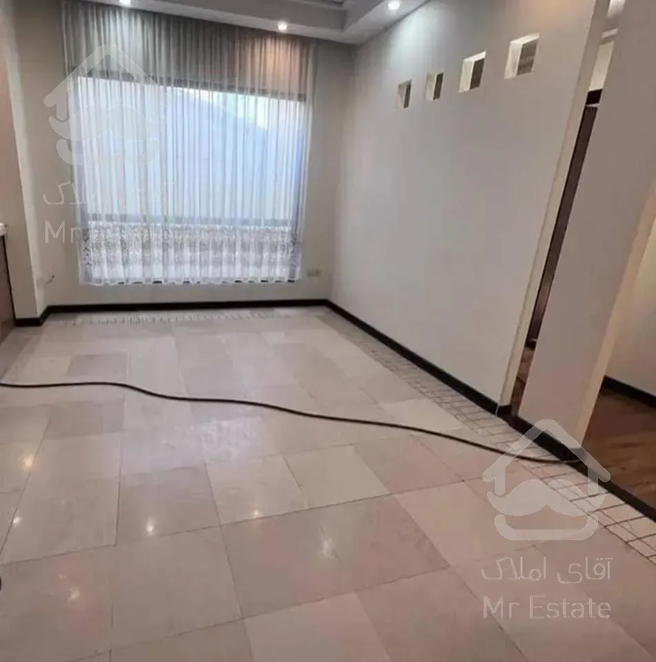 باغ فردوس 225متر3خواب1مستر