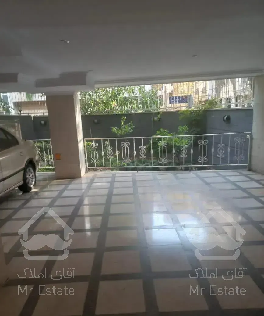 ظفر ١٢٠ متر خوش نقشه ٢پارکینگ سندی باکس