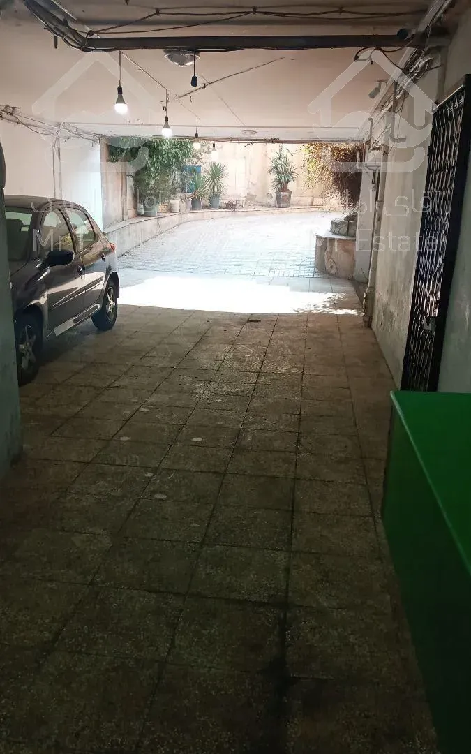 اجاره پارکینگ جهت پارک خودرو در بلوار دریا