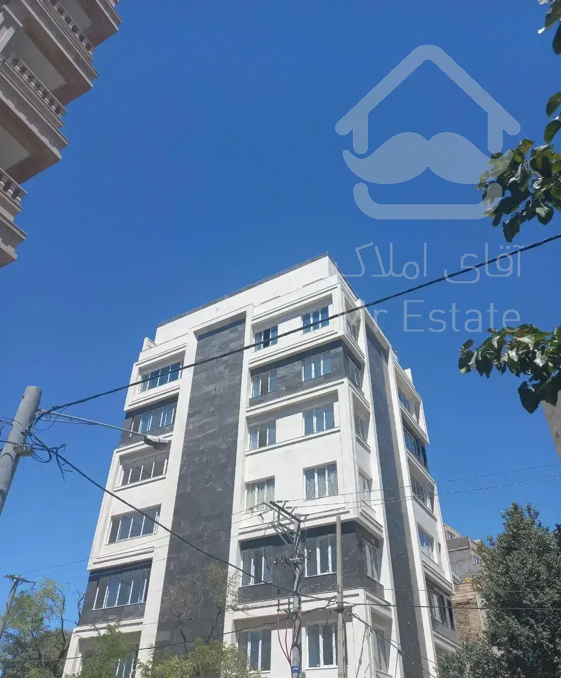 زیرزمین ۲۰۰متر مدرن مناسب باشگاه ودفتر بازرگانی