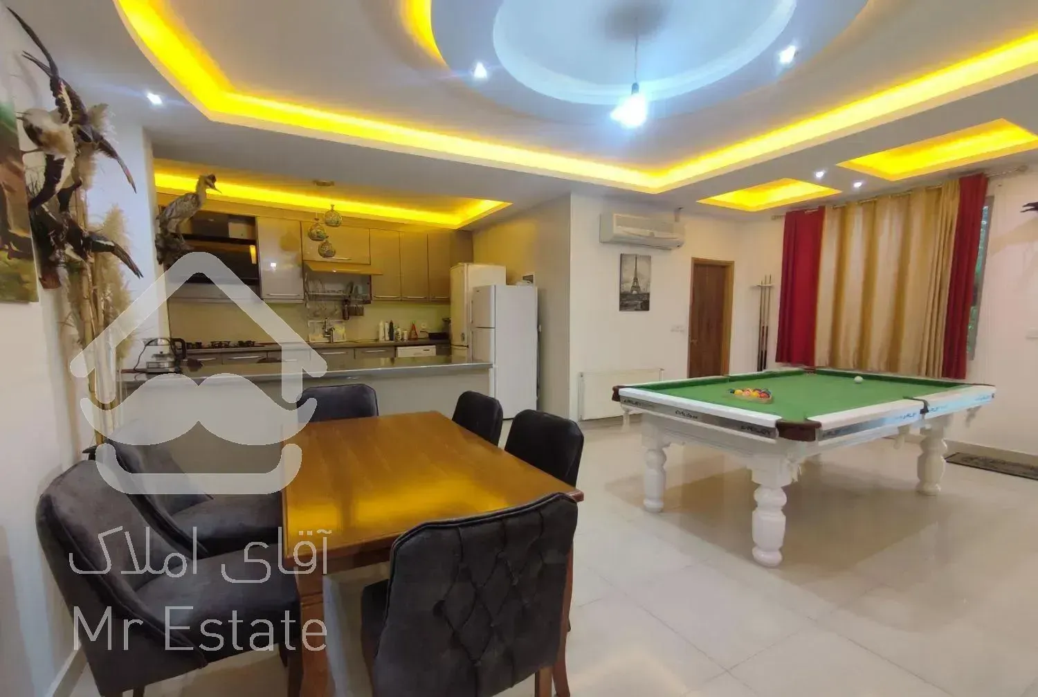 ویلا باغ استخردار در انزلی .باغ سفید(مالک هستم)