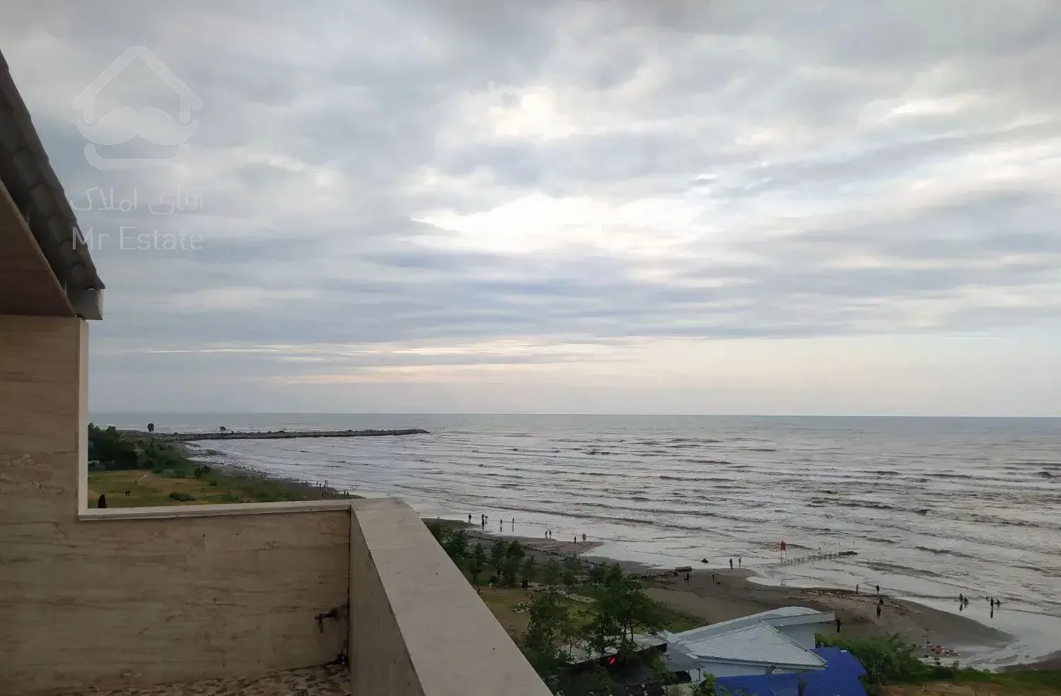 واحد 144متری طبقه7 پلاک 1ساحل خلج رامسر