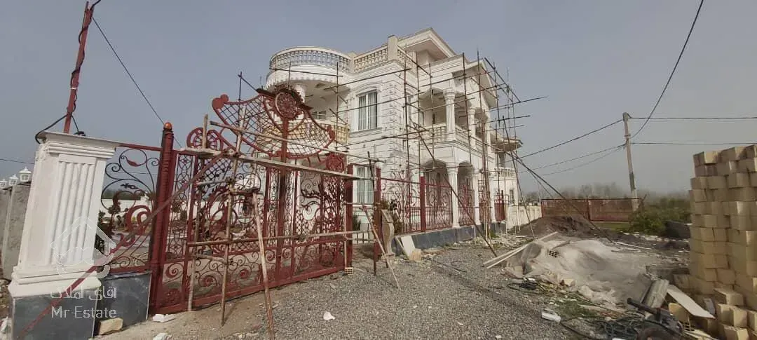 ویلای تریپلکس 3 خوابه ساحلی استخردار فول فرنیش ویو دریا