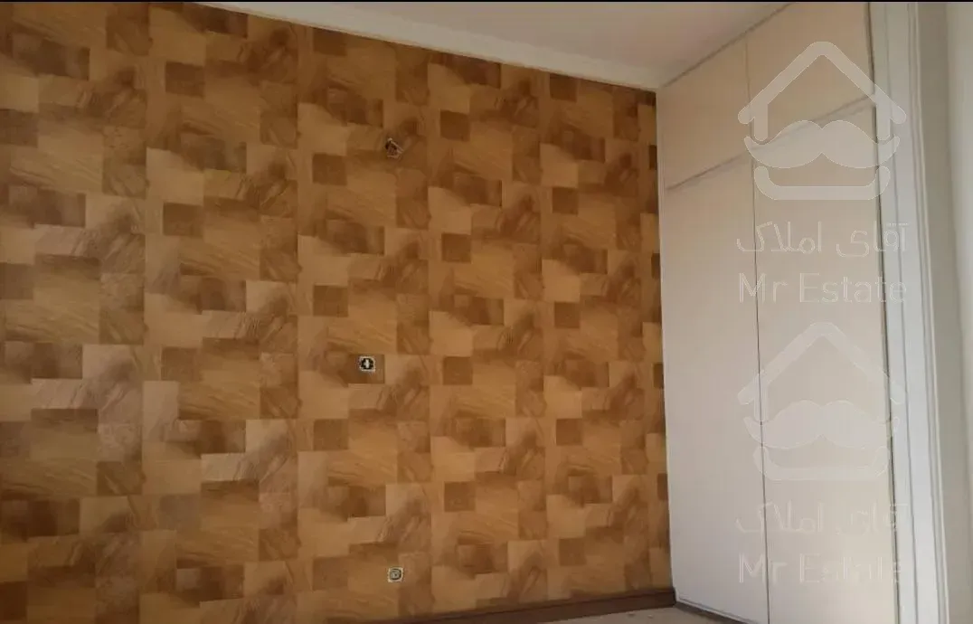 ۶۰ متر طبقه آخر برج ویو کل تهران