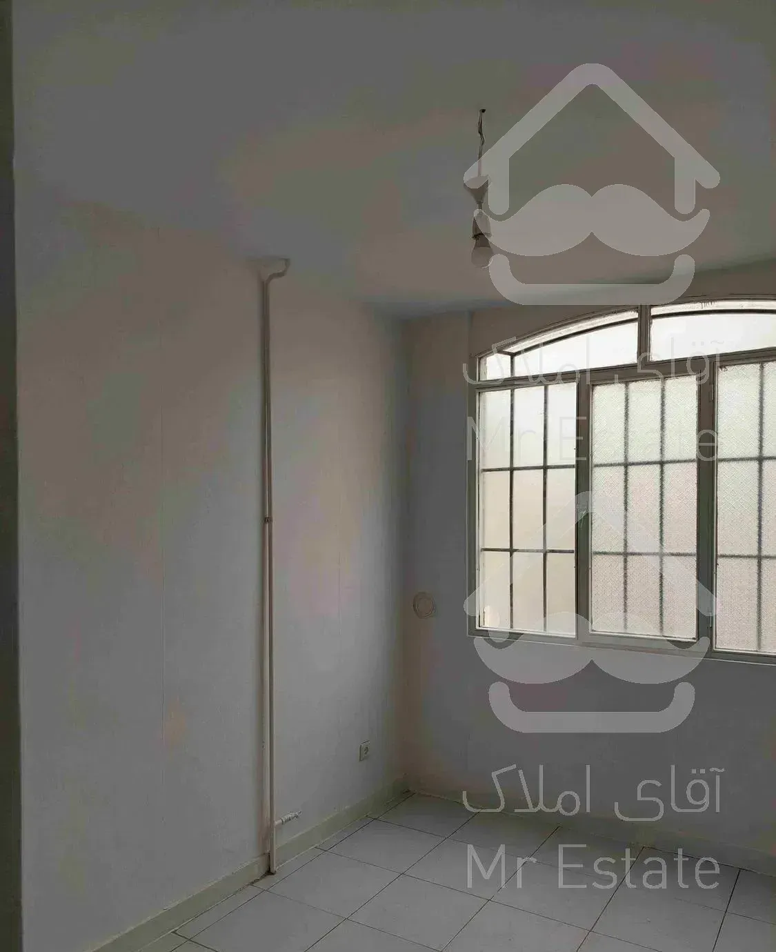 ۴۸ مترآپارتمان تکواحد میدان بروجردی