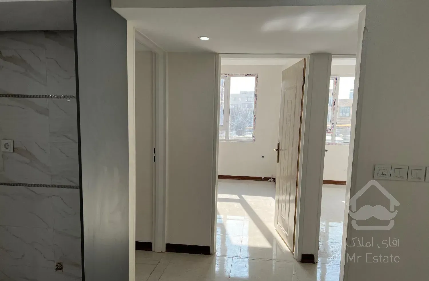 آپارتمان ۱۴۳ متری ۳ خواب نوساز