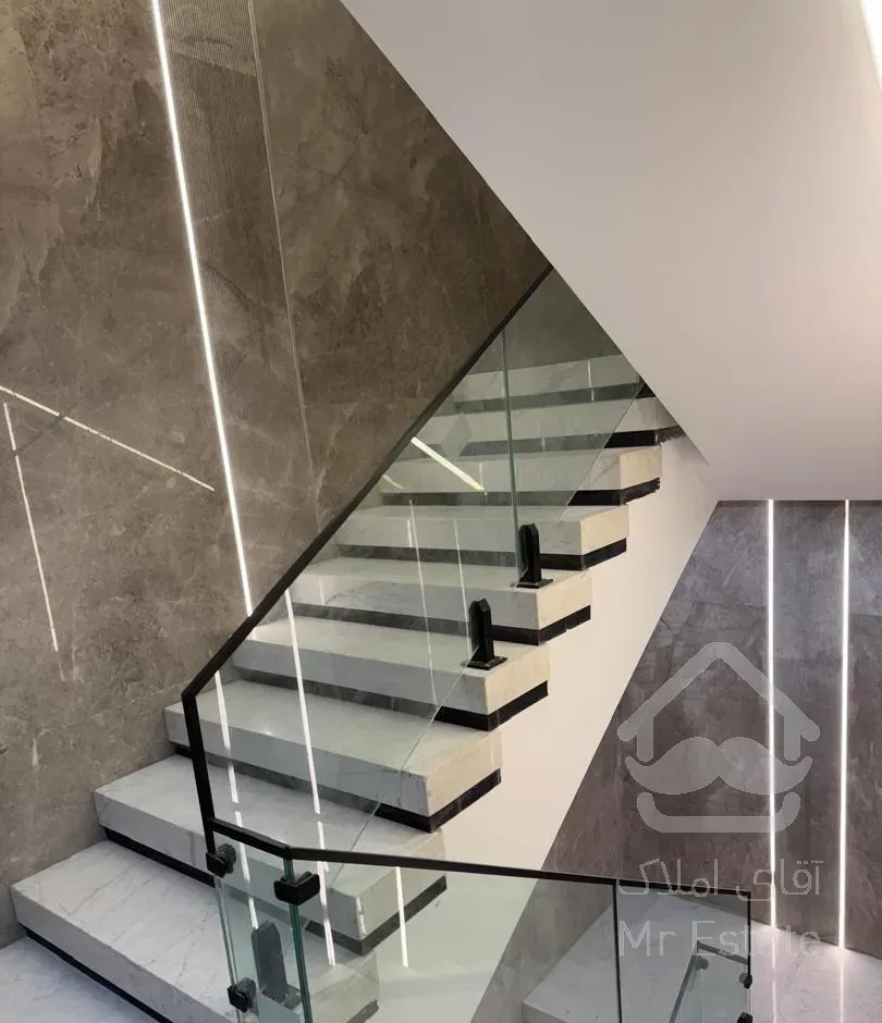 1800متر نوساز یکجا برند لوکیشن عالی توانیر