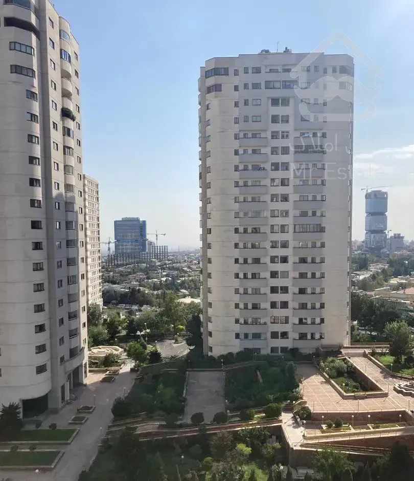 برج/دو خواب/ ویوو و نور عالی