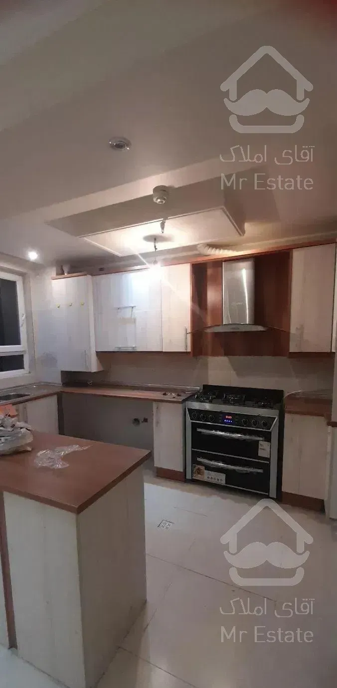 ۹۰متر/۲خواب/فول امکانات       نوساز ( قابل تبدیل )