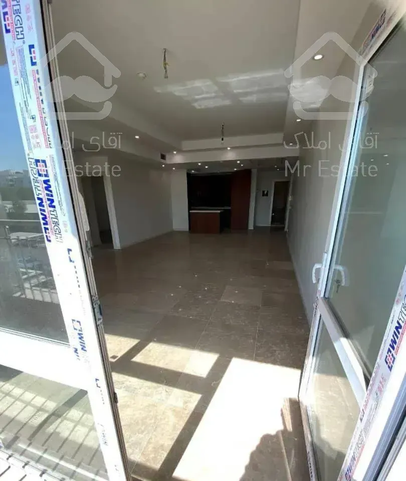 سیدخندان دبستان ۱۰۲متری دوخواب نوساز کلیدنخورده