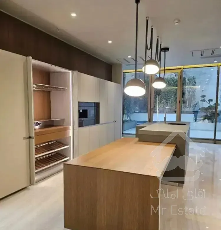 ۲۸۵ متر نئوکلاسیک/اقاقیا سجاد/زیر قیمت