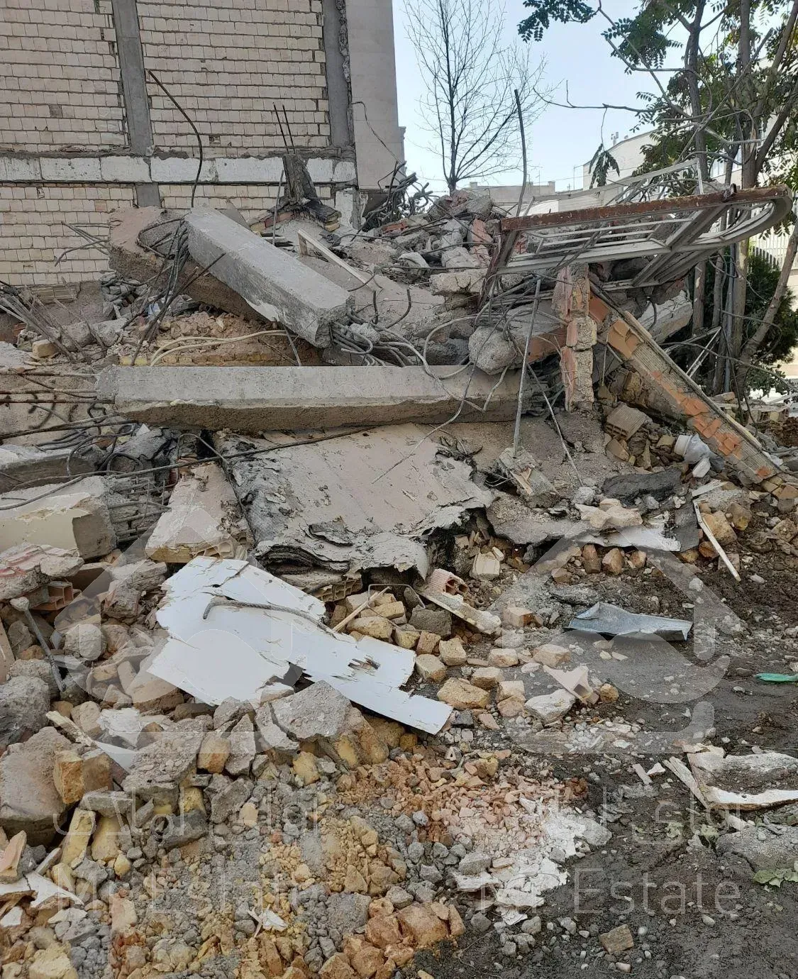 بازسازی و تعمیرات و تخریب