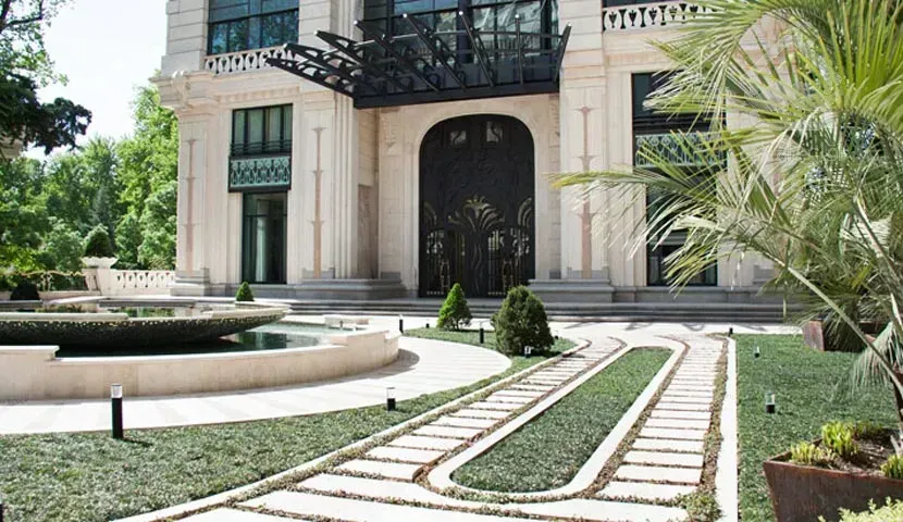 چیتگر واحد ۹۲ متری برج فاخر بنیتا سازنده حاج مصطفی غیاثوند اکازیون اقساطی