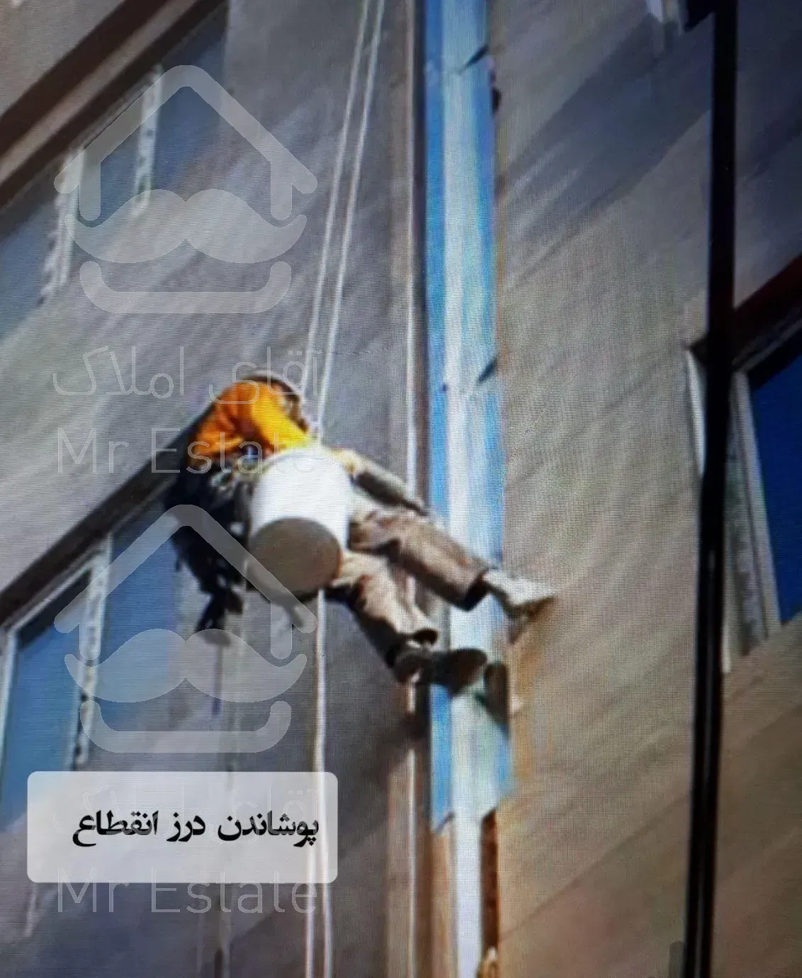 پیچ رولپلاک سنگ نما با طناب راپل بدون داربست