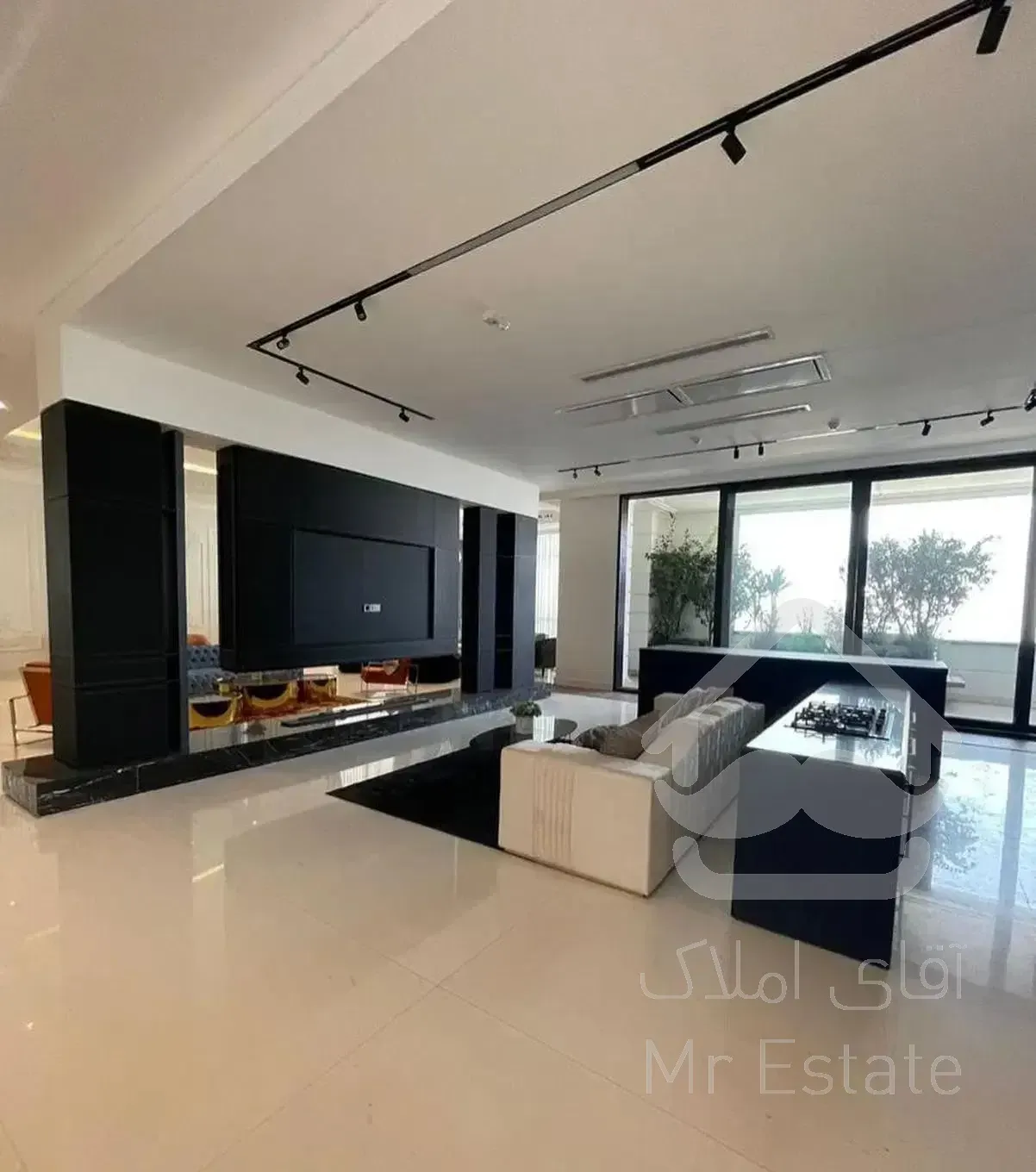 منحصربفرد ترین برج باغ ولنجک / ۲۴۵ متر (نئوکلاسیک)