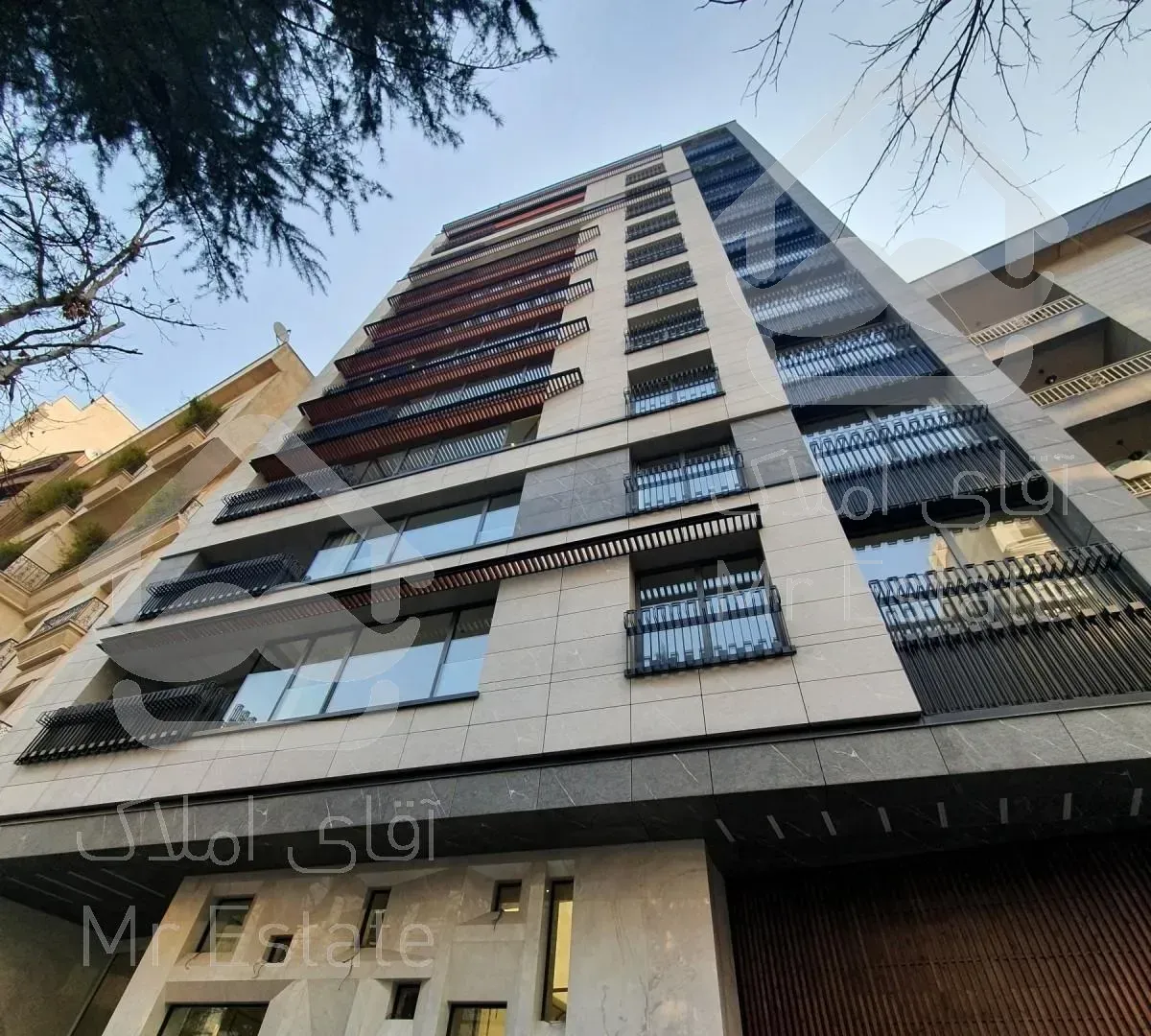 237 متری نوساز مدرن تاپ لوکیشن