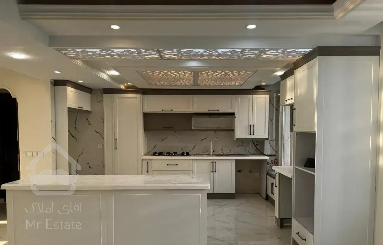 فروش آپارتمان ۱۳۵ متری۳ خواب نازی آباد هزاردستگاه