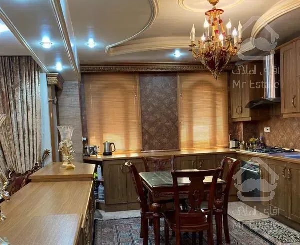 آپارتمان160متری، زیبا   در جنوب مرزداران