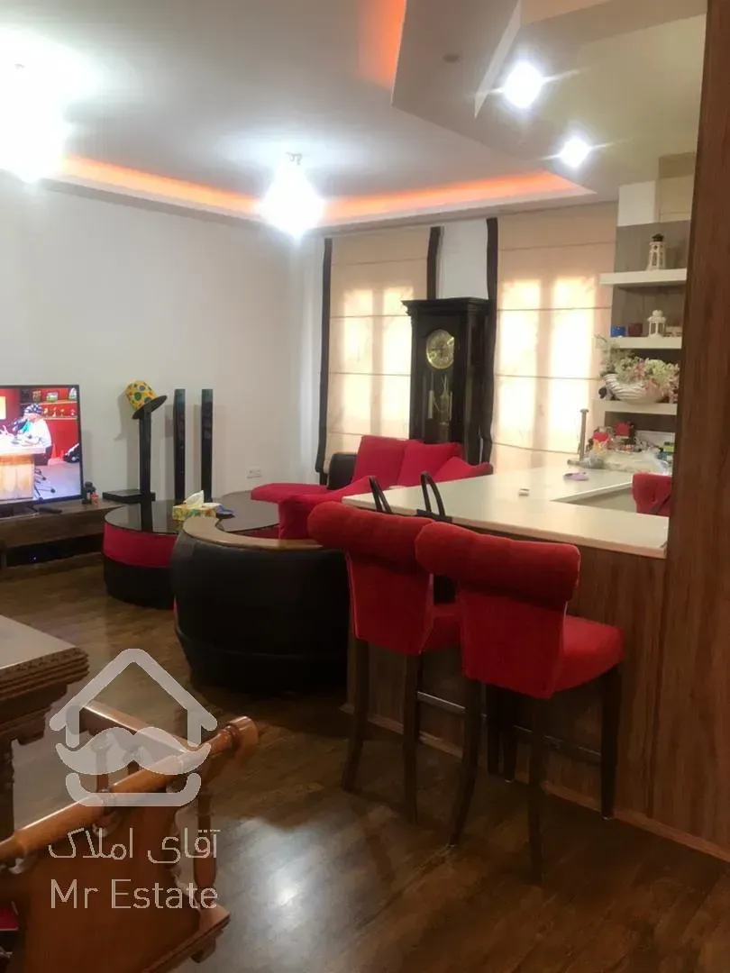 ۵۶ متری فول بسیار خوش نقشه