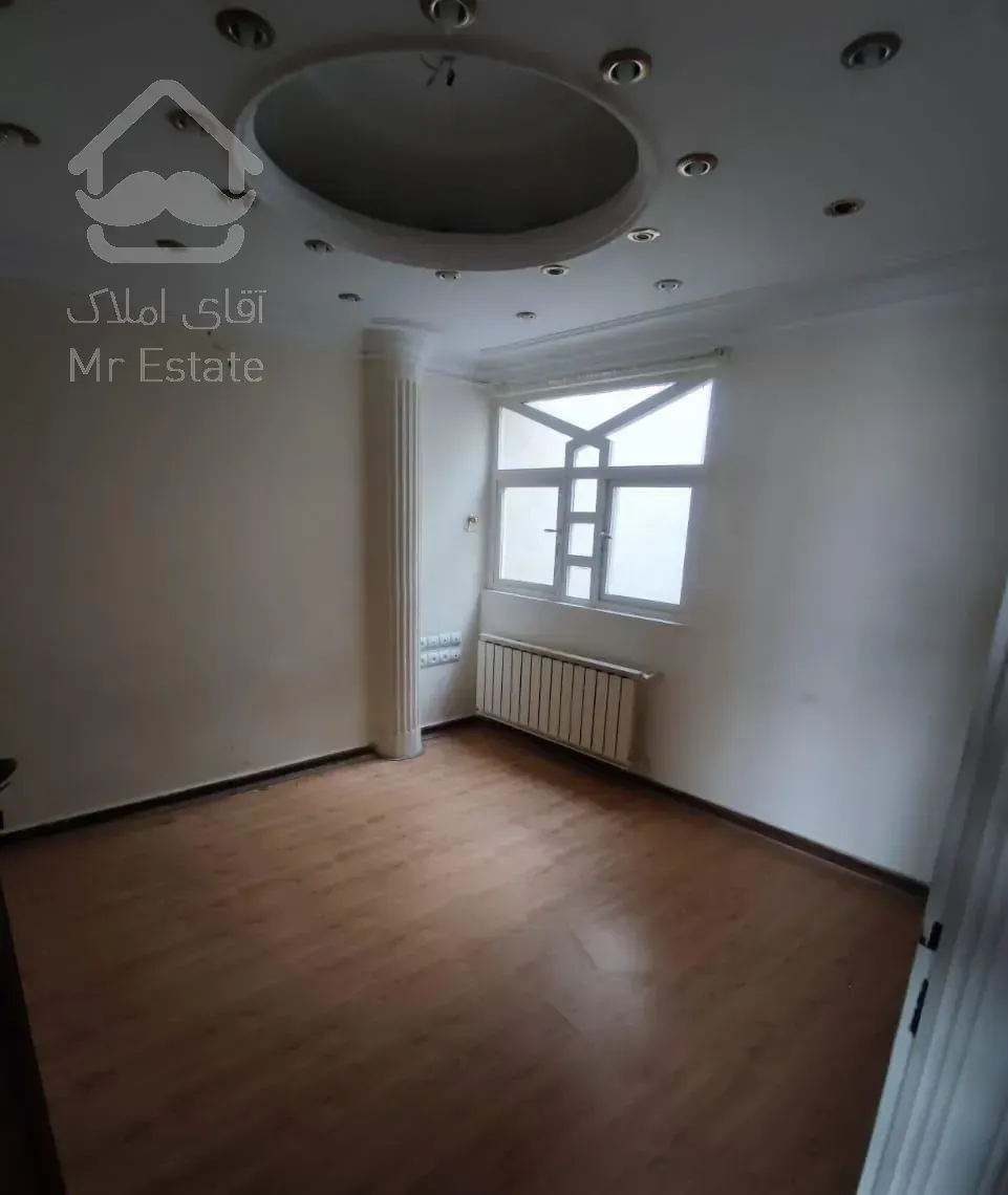 مناسب سرمایه گذاری / طبقه ۵ / ۱۴۰ متر