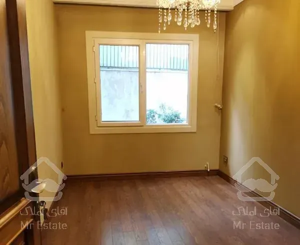 آپارتمان 200 متری فرشته امکانات کامل عباسی