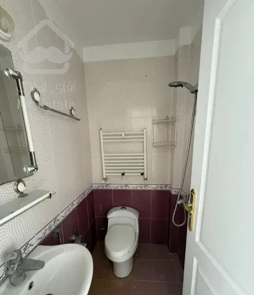 ۶۰ متر شهران جنوبی مجرد موجه شهران سالن پرده خور