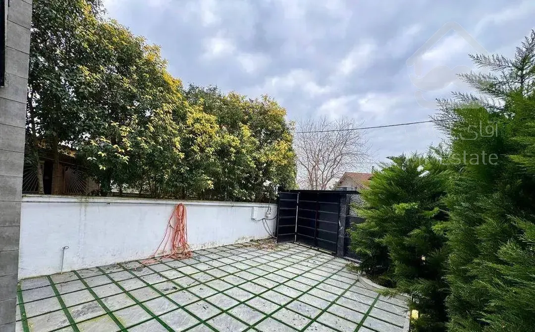 تریبلکس استخردار۳۰متری جاده/بهترین گزینه خرید